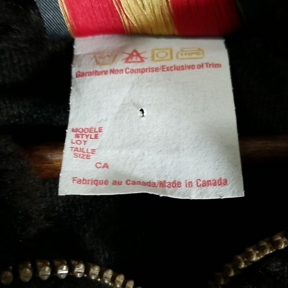 Vintage 80's Women's Coat Faux Fur Zipped Gold Tone Maple Leaf Brooch - Picture 8 of 10